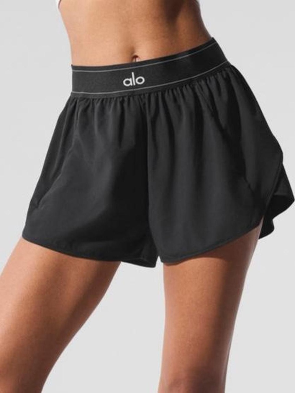 ALO Yoga Black Match Point Short. *NWT*